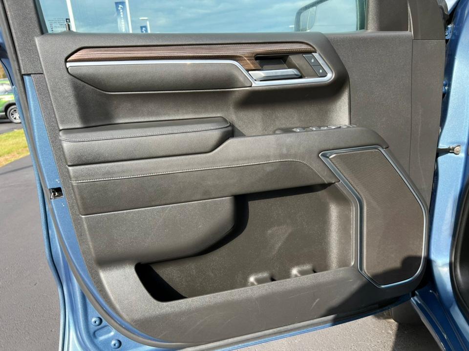 used 2024 Chevrolet Silverado 1500 car, priced at $35,963