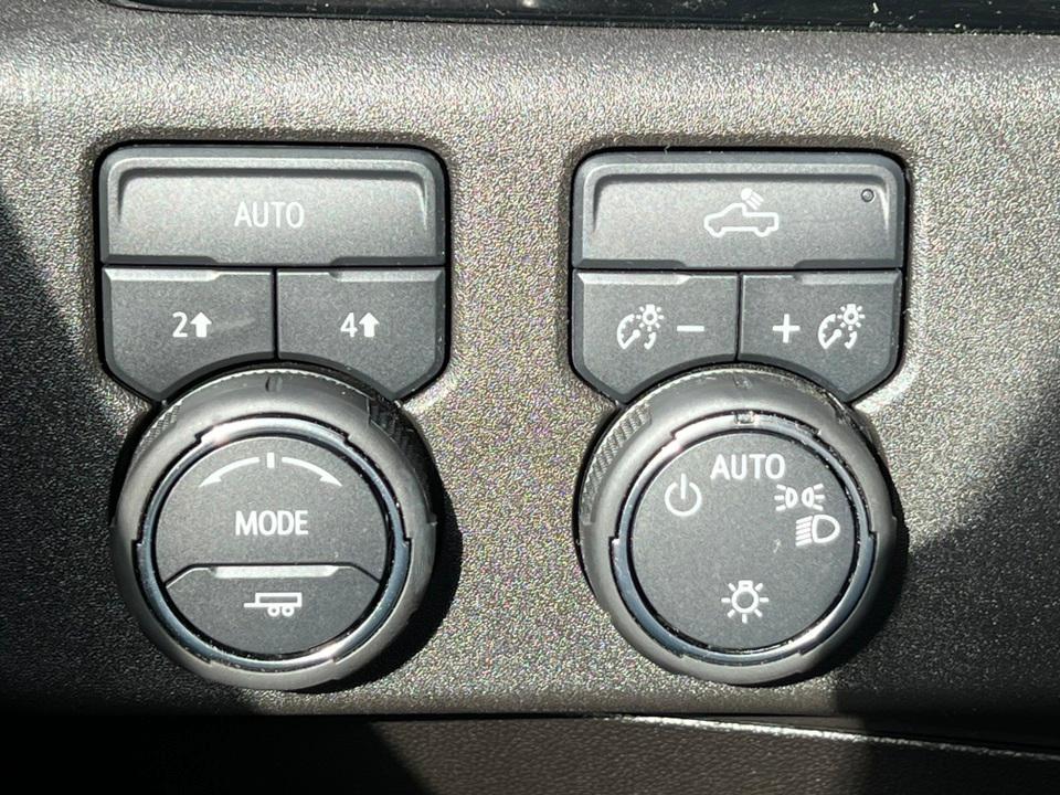 used 2024 Chevrolet Silverado 1500 car, priced at $35,963