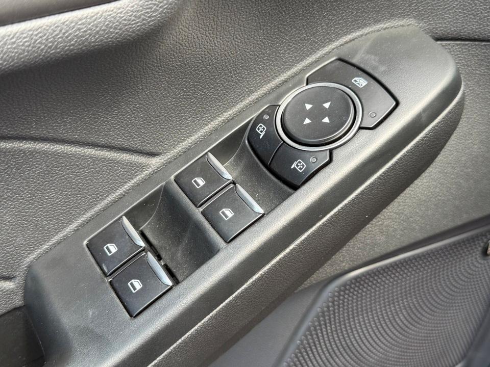 used 2023 Ford Escape car, priced at $25,934