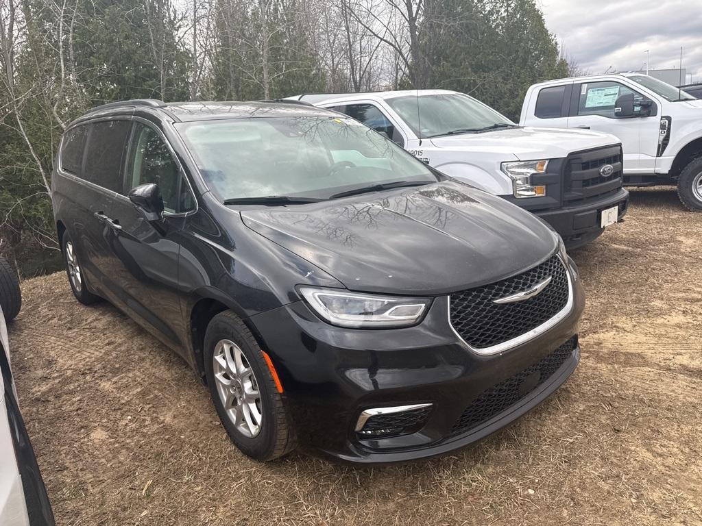 used 2022 Chrysler Pacifica car, priced at $24,107