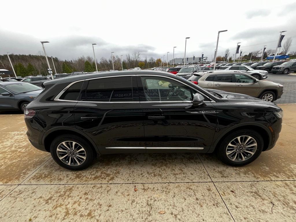 used 2022 Lincoln Nautilus car, priced at $30,263