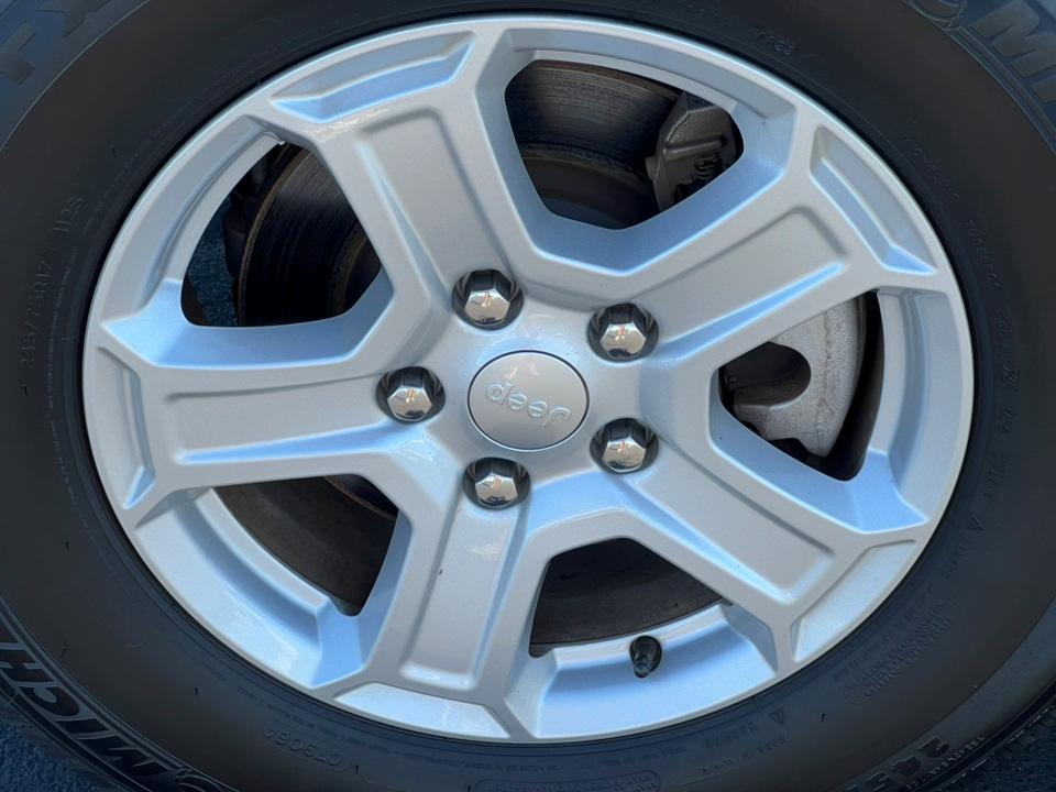 used 2022 Jeep Wrangler Unlimited car, priced at $29,175