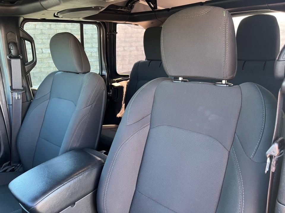 used 2022 Jeep Wrangler Unlimited car, priced at $29,175