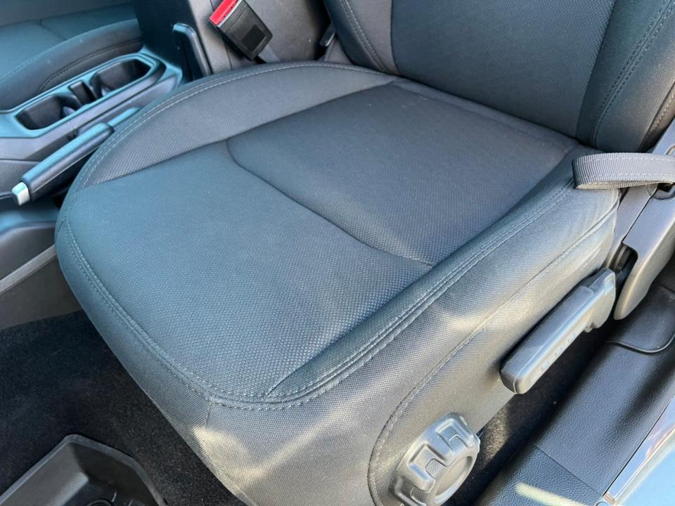 used 2022 Jeep Wrangler Unlimited car, priced at $29,175