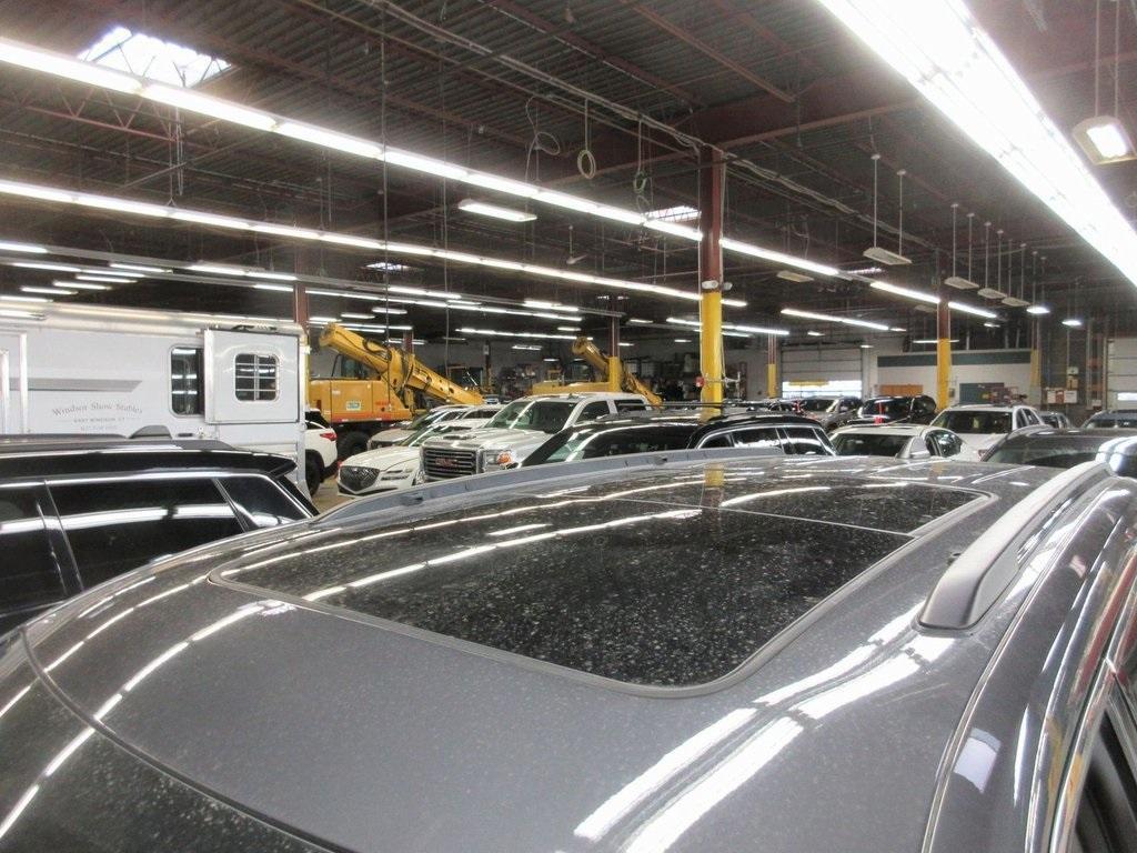 used 2021 Jeep Grand Cherokee L car, priced at $33,383