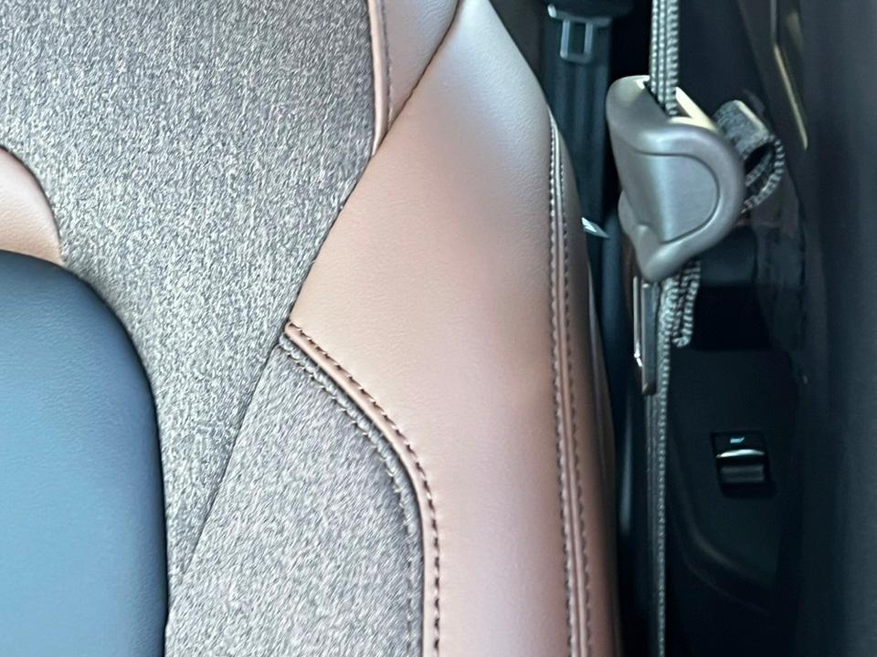 new 2025 Ford Bronco Sport car, priced at $40,915