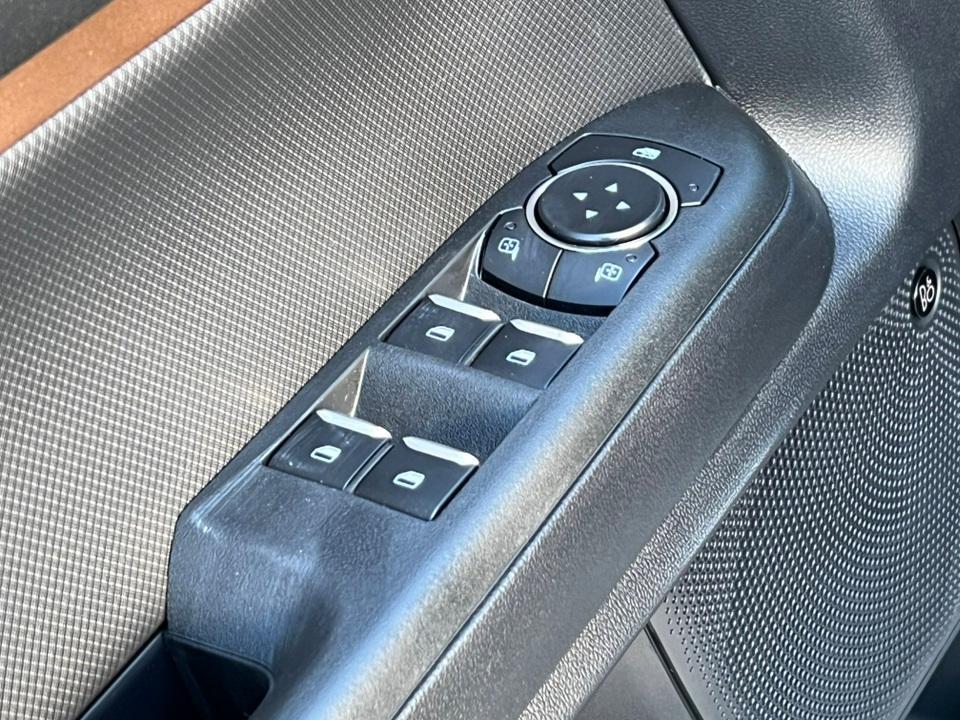 new 2025 Ford Bronco Sport car, priced at $40,915