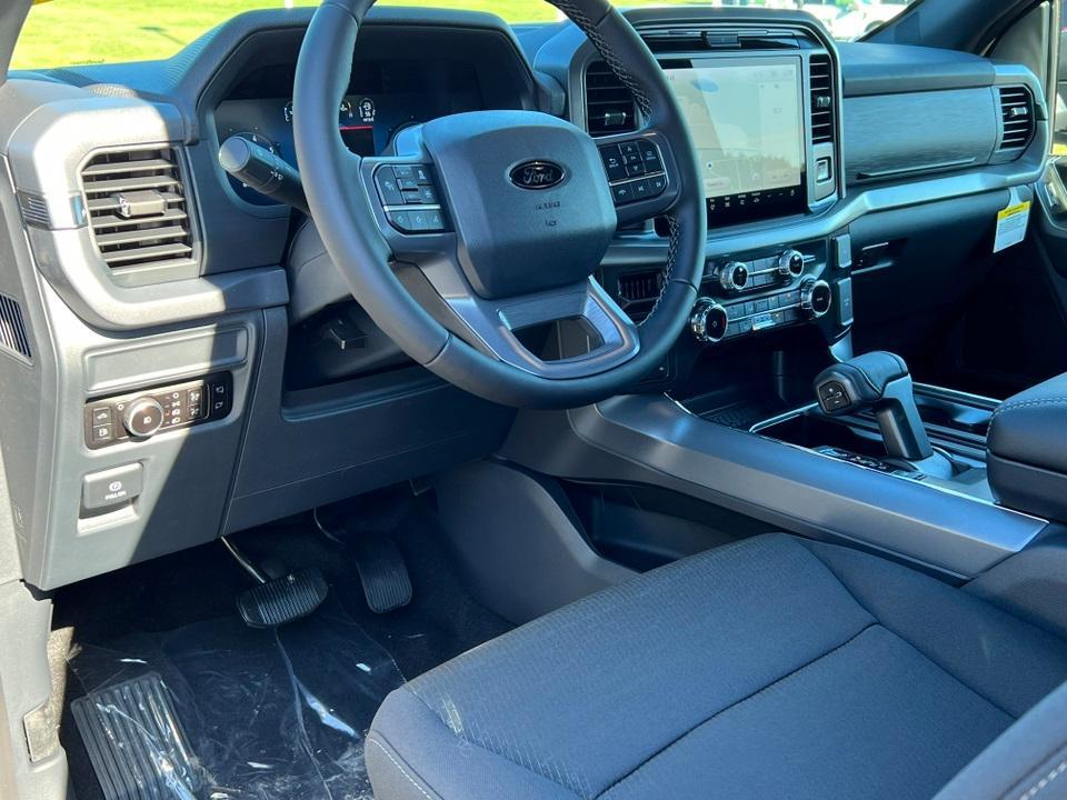 new 2025 Ford F-150 car, priced at $58,294