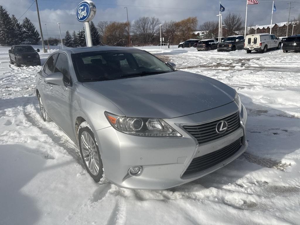 used 2015 Lexus ES 350 car, priced at $17,900