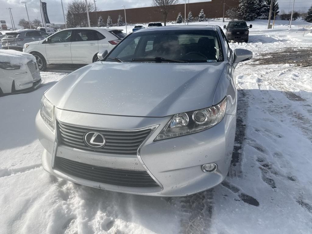 used 2015 Lexus ES 350 car, priced at $17,900