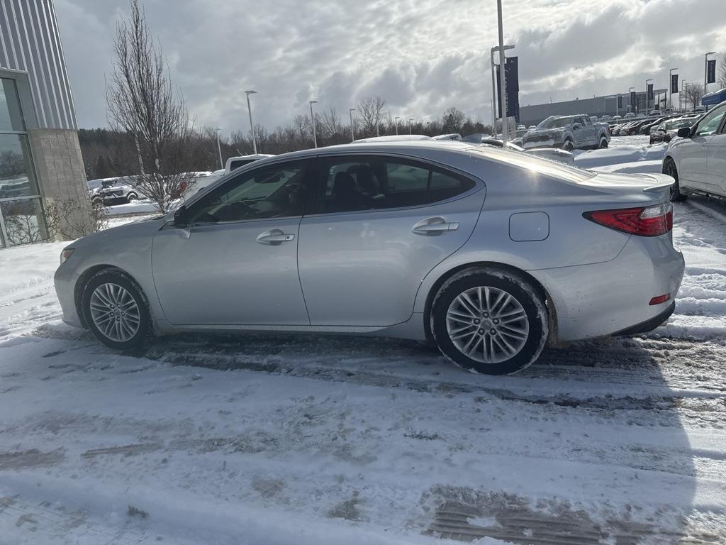 used 2015 Lexus ES 350 car, priced at $17,900