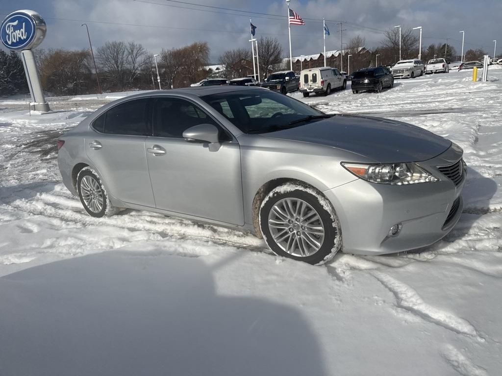 used 2015 Lexus ES 350 car, priced at $17,900