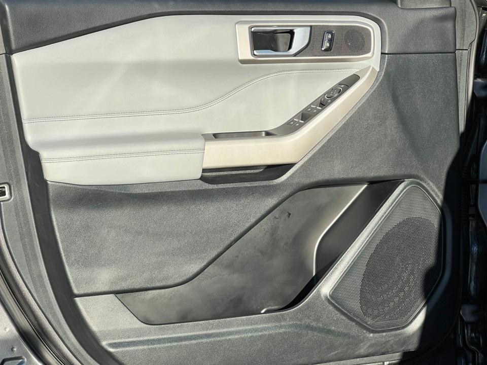 used 2023 Ford Explorer car, priced at $31,500