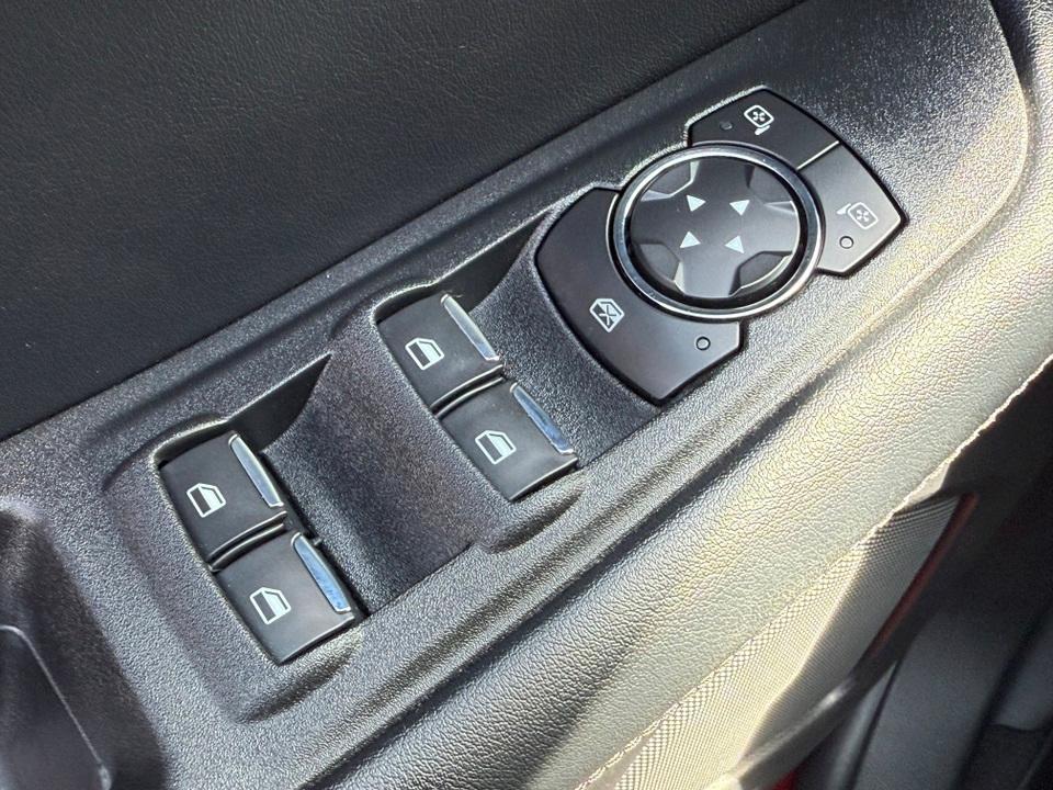 used 2022 Ford Edge car, priced at $27,211