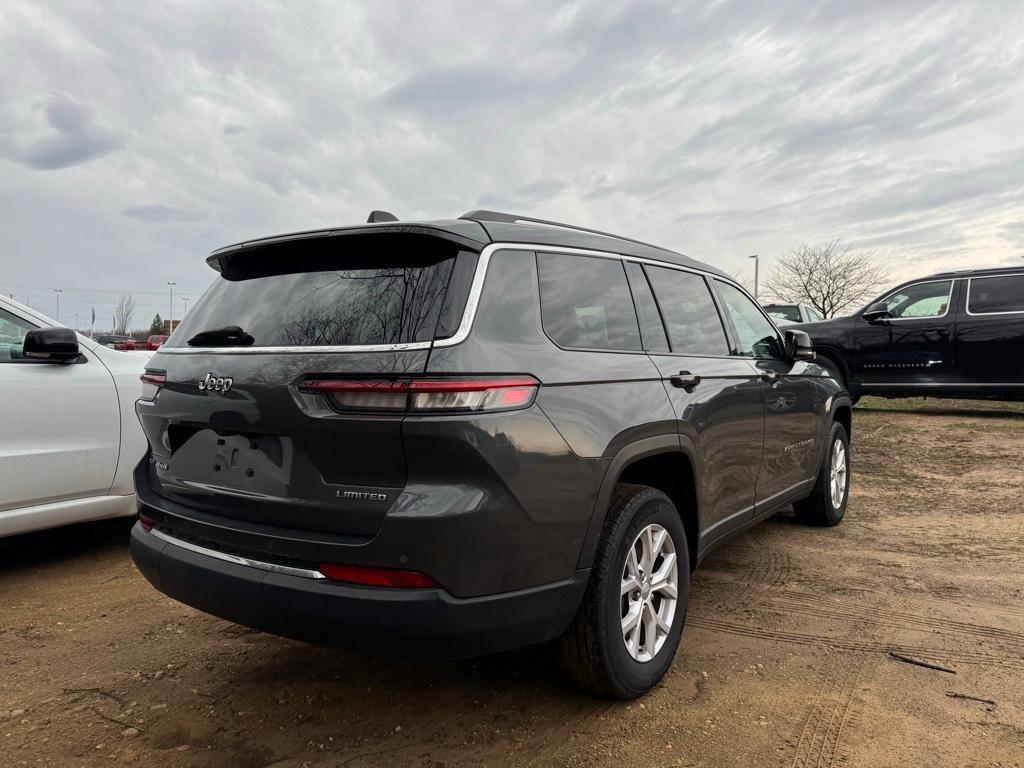 used 2021 Jeep Grand Cherokee L car, priced at $33,294