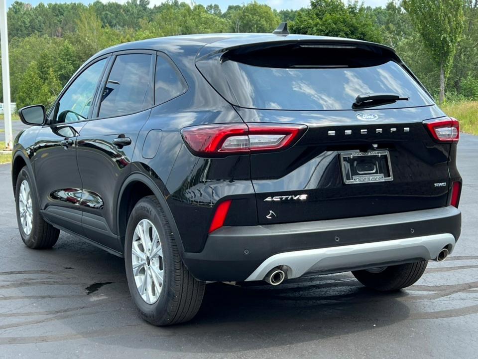 used 2025 Ford Escape car, priced at $34,592