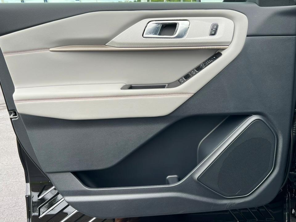 new 2025 Ford Explorer car, priced at $46,941