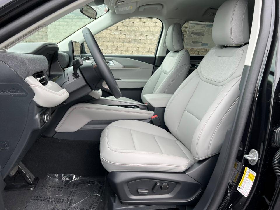 new 2025 Ford Explorer car, priced at $46,941