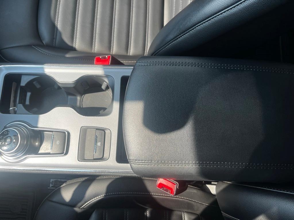 used 2021 Ford Edge car, priced at $26,274