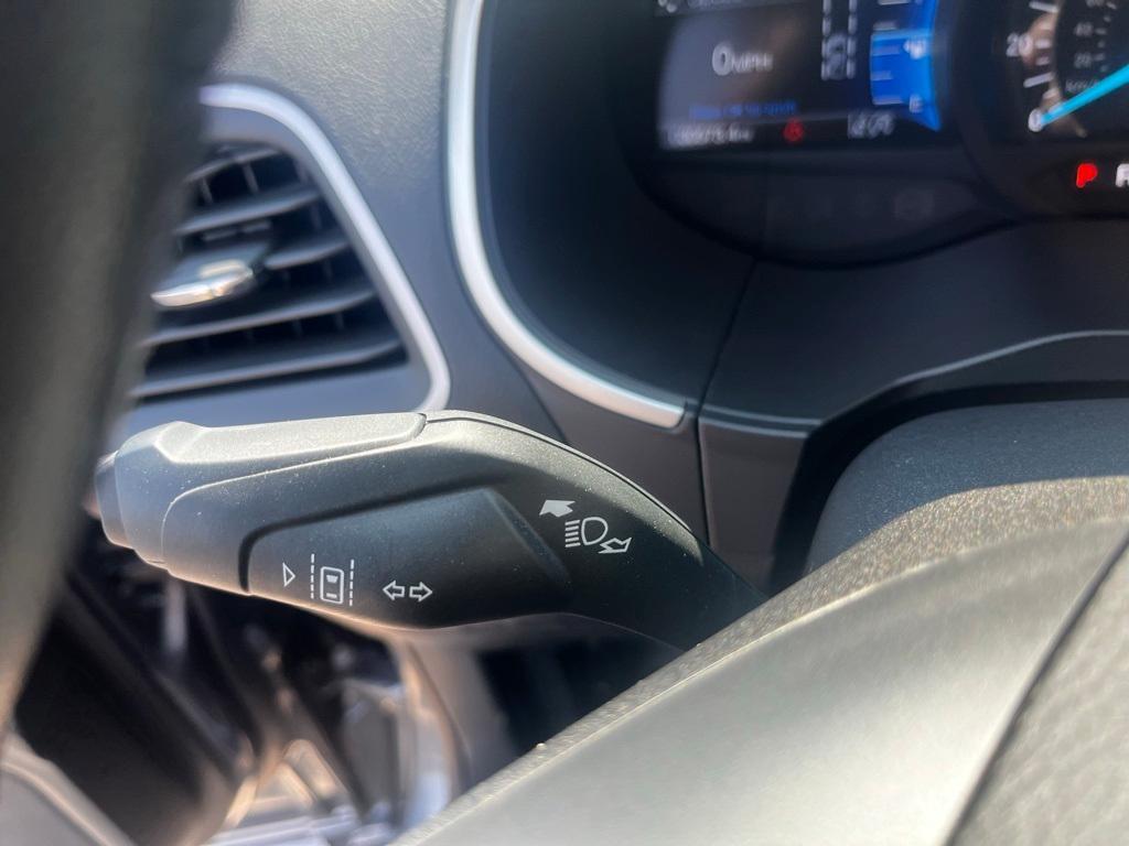 used 2021 Ford Edge car, priced at $26,274