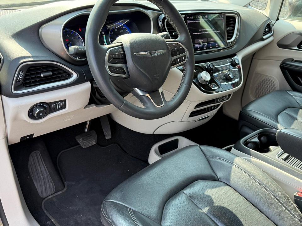 used 2022 Chrysler Pacifica car, priced at $21,199