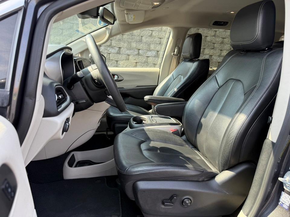 used 2022 Chrysler Pacifica car, priced at $21,199