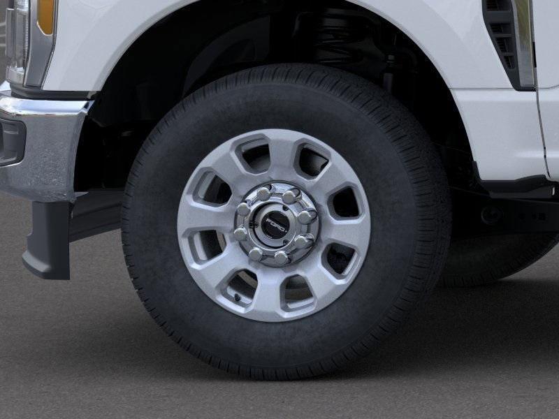 new 2025 Ford F-250 car, priced at $55,252