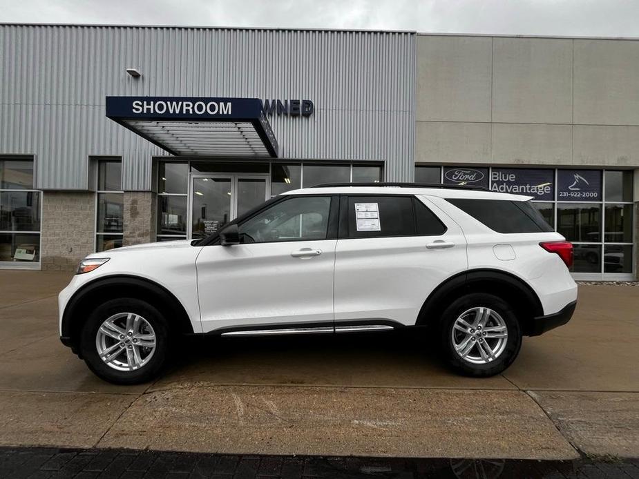 used 2022 Ford Explorer car, priced at $32,000