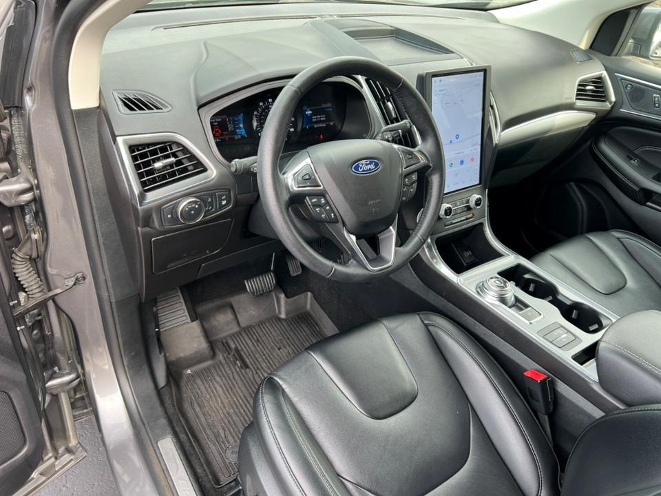 used 2022 Ford Edge car, priced at $27,756