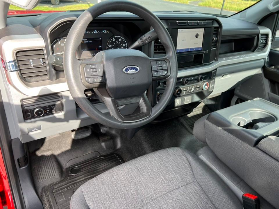used 2023 Ford F-250 car, priced at $40,000