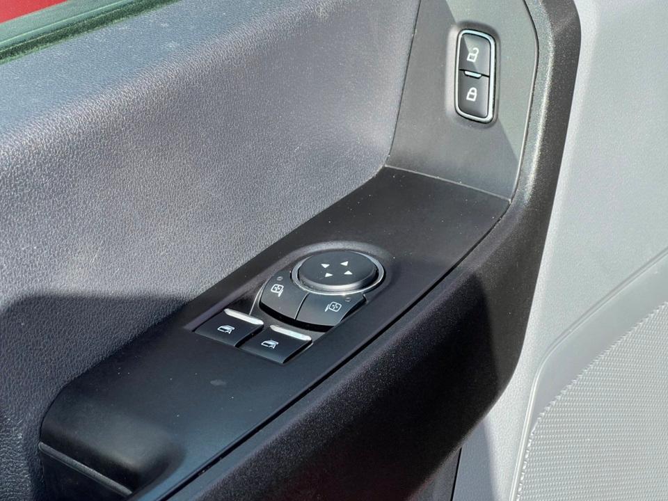 used 2023 Ford F-250 car, priced at $40,000