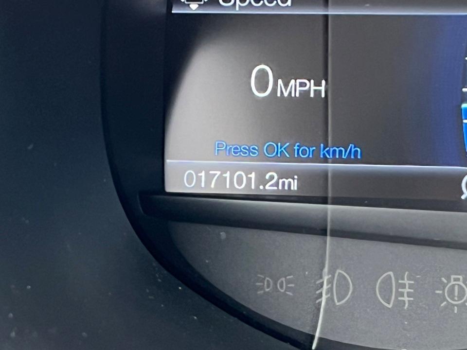 used 2022 Ford Edge car, priced at $25,769