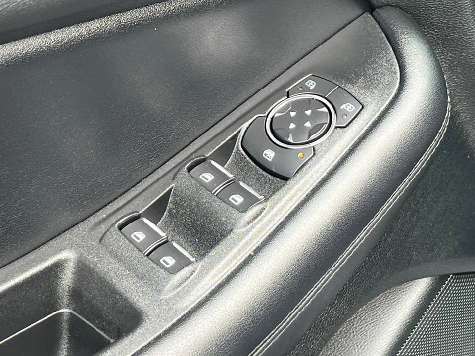 used 2022 Ford Edge car, priced at $25,769