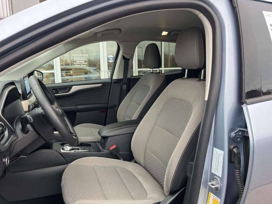 used 2022 Ford Escape car, priced at $20,776