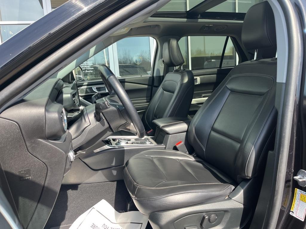 used 2022 Ford Explorer car, priced at $28,776