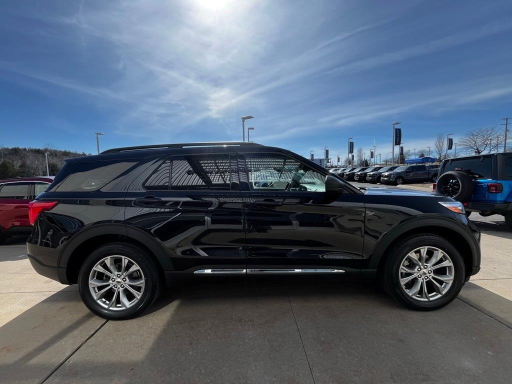 used 2022 Ford Explorer car, priced at $28,776