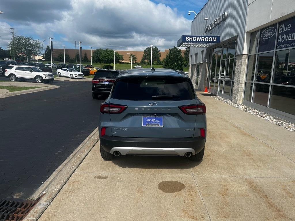used 2023 Ford Escape car, priced at $25,758