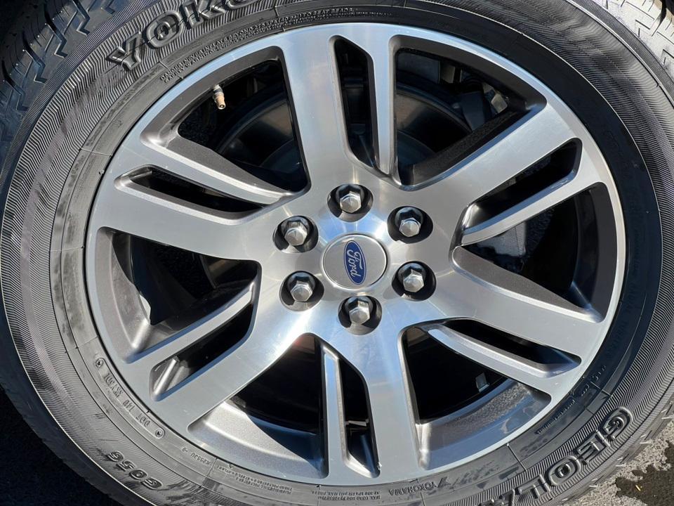 used 2022 Ford Expedition Max car, priced at $54,000