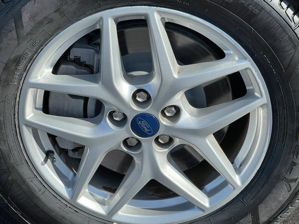 used 2022 Ford Edge car, priced at $26,000
