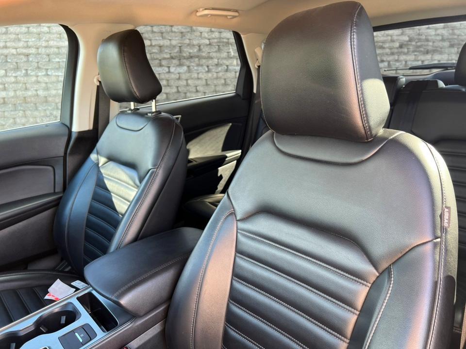 used 2022 Ford Edge car, priced at $26,000