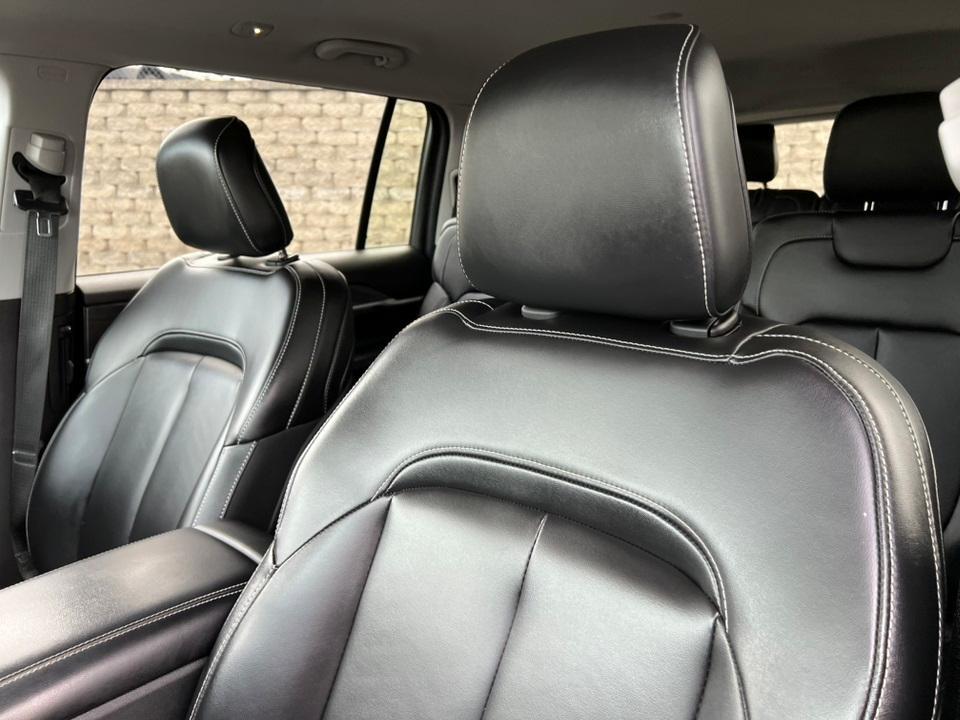 used 2023 Jeep Grand Cherokee L car, priced at $31,377