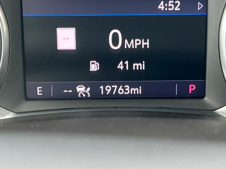 used 2022 Chevrolet Equinox car, priced at $22,023