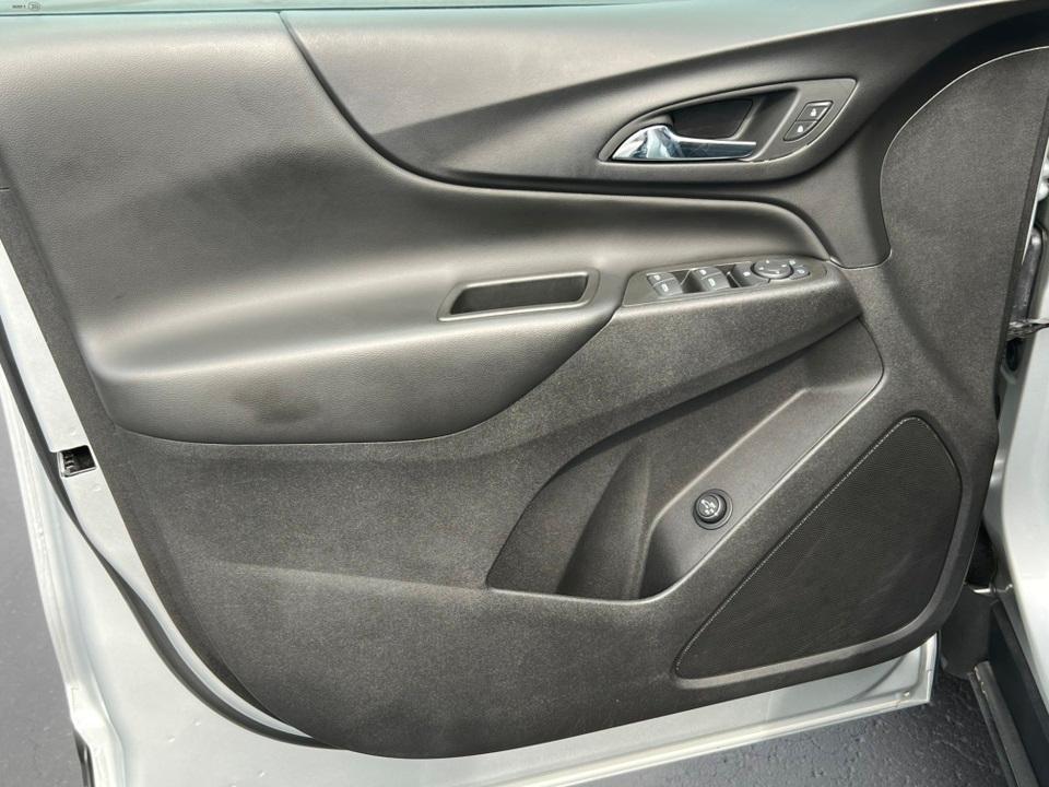 used 2022 Chevrolet Equinox car, priced at $22,023
