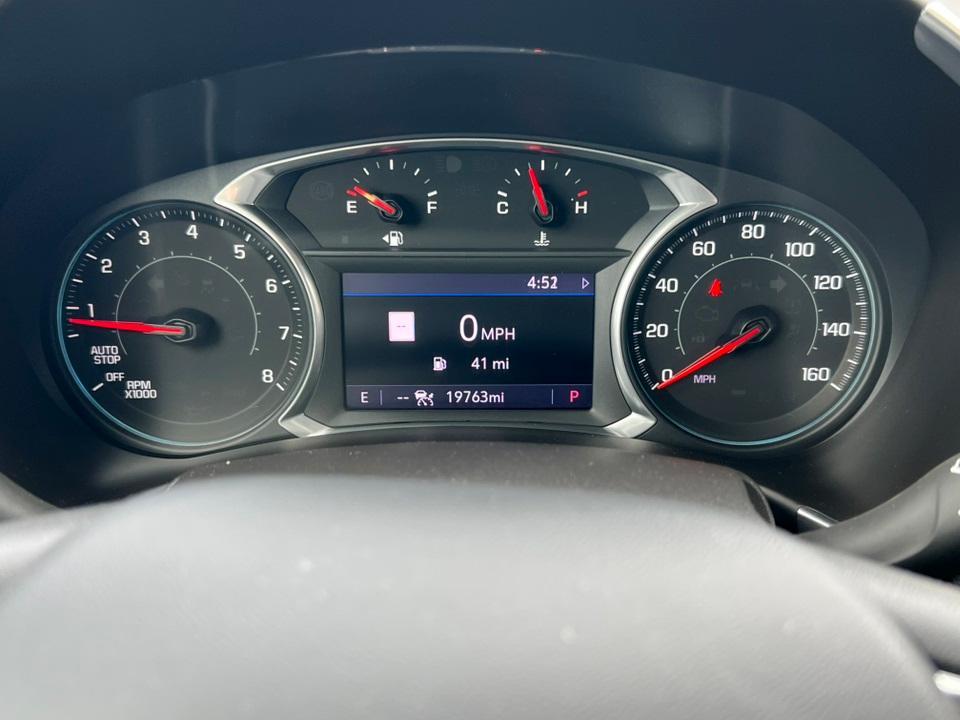 used 2022 Chevrolet Equinox car, priced at $22,023
