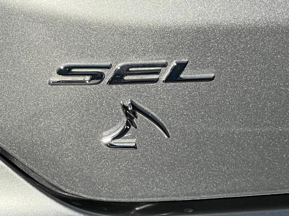 used 2022 Ford Edge car, priced at $24,592