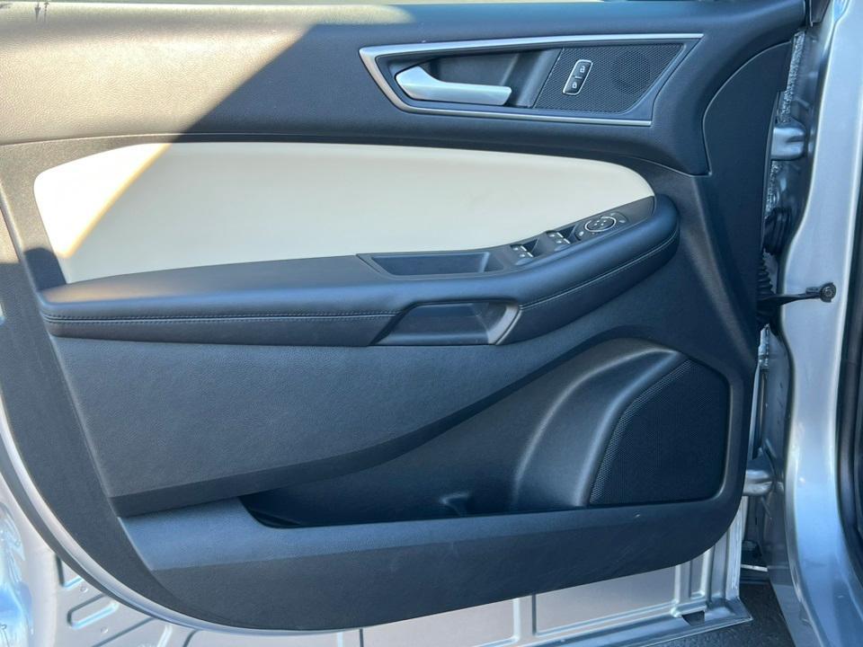 used 2022 Ford Edge car, priced at $24,592