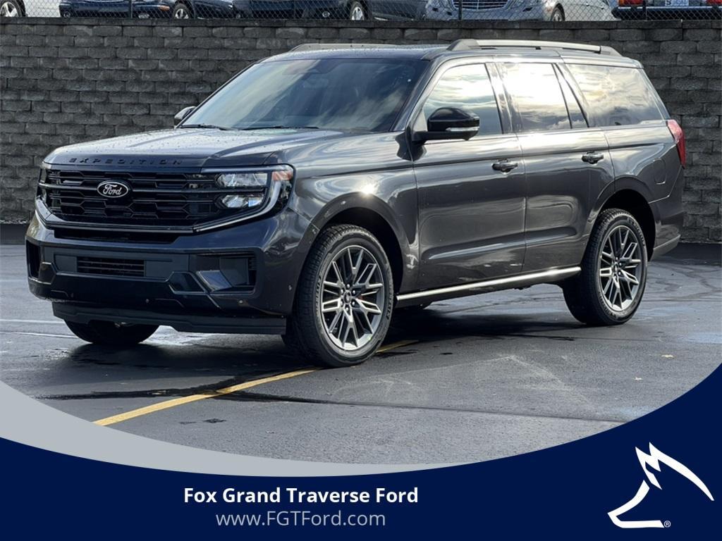 new 2025 Ford Expedition car, priced at $82,004