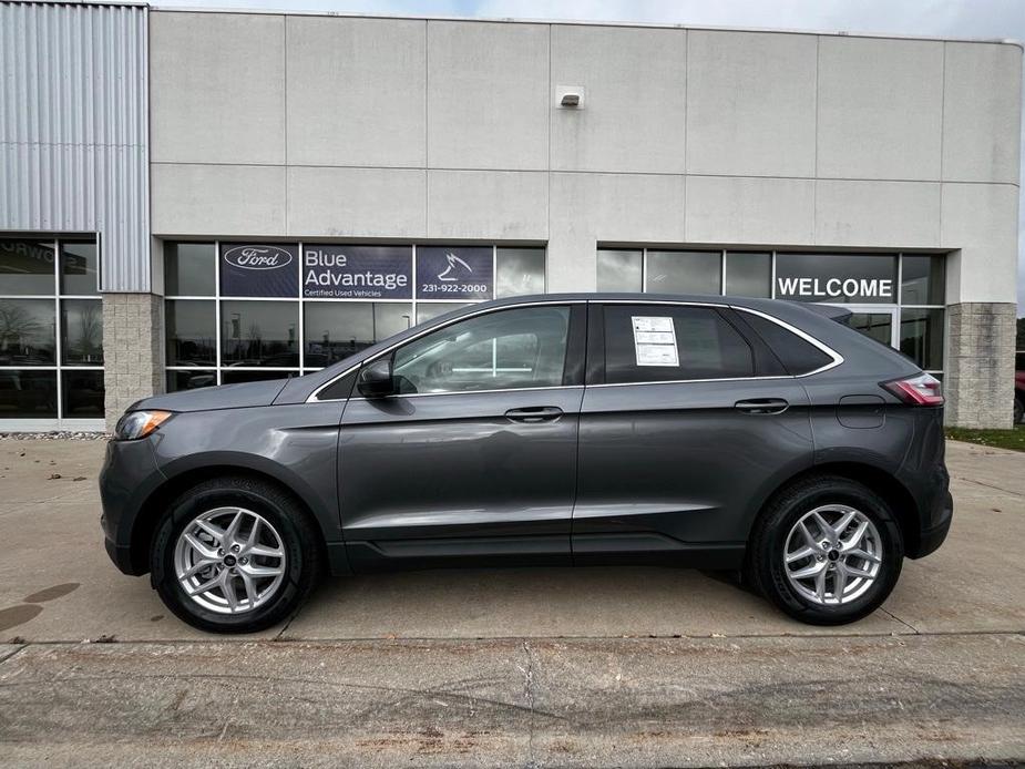 used 2024 Ford Edge car, priced at $26,254