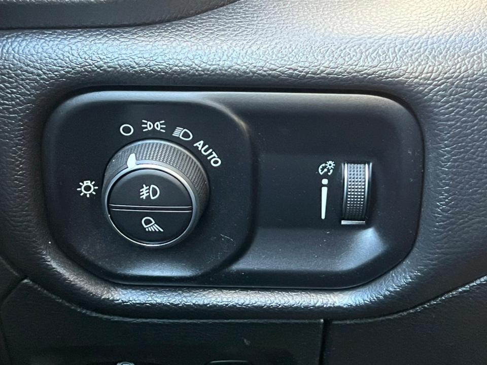 used 2022 Ram 1500 car, priced at $36,082