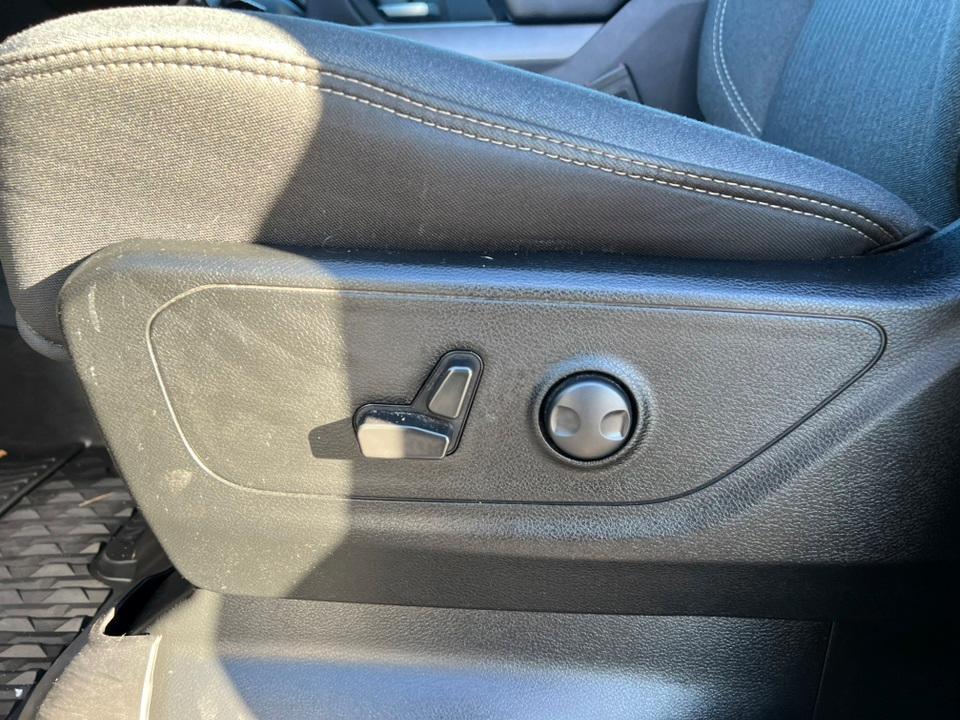 used 2022 Ram 1500 car, priced at $36,082